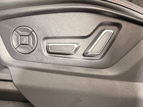New 2026 Audi SQ7 Prestige AWD/4WD image 21