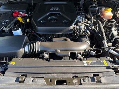 Used 2021 Jeep Wrangler Unlimited Sport AWD/4WD image 20