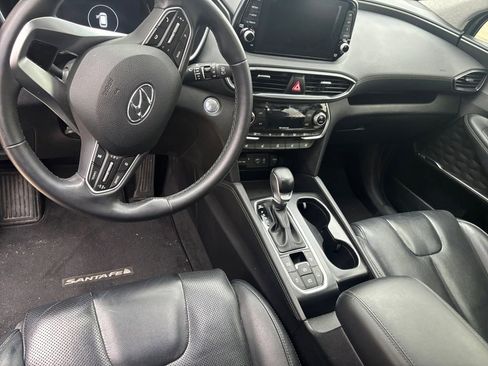 Used 2019 Hyundai Santa Fe FWD image 10