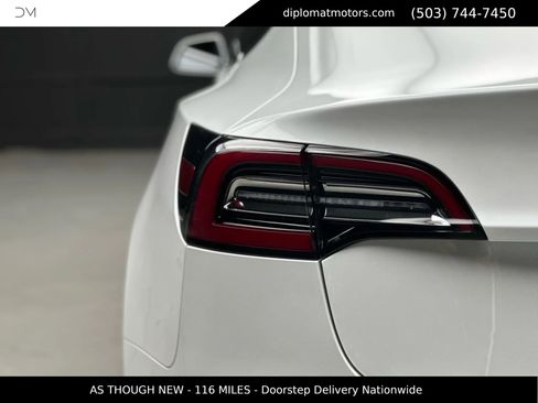 Used 2020 Tesla Model 3 Standard Range Plus image 15