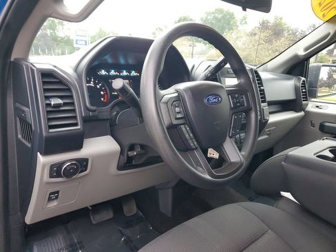 Used 2020 Ford F150 XL w/ Equipment Group 101A Mid AWD/4WD image 16