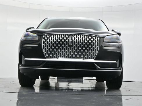 Used 2025 Lincoln Corsair AWD image 45