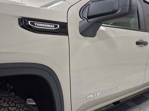 New 2026 GMC Sierra 1500 Pro w/ Graphite Edition image 33