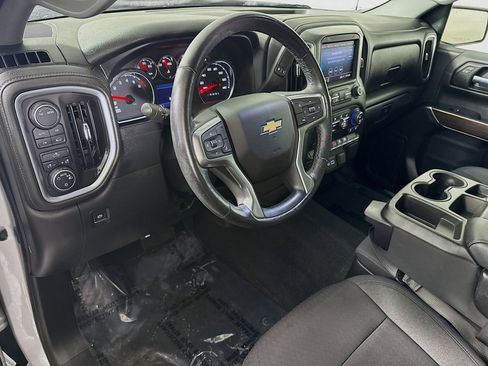 Used 2021 Chevrolet Silverado 1500 LT AWD/4WD image 22