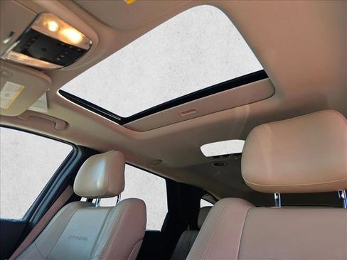 Used 2015 Dodge Durango Citadel w/ Technology Group RWD image 22