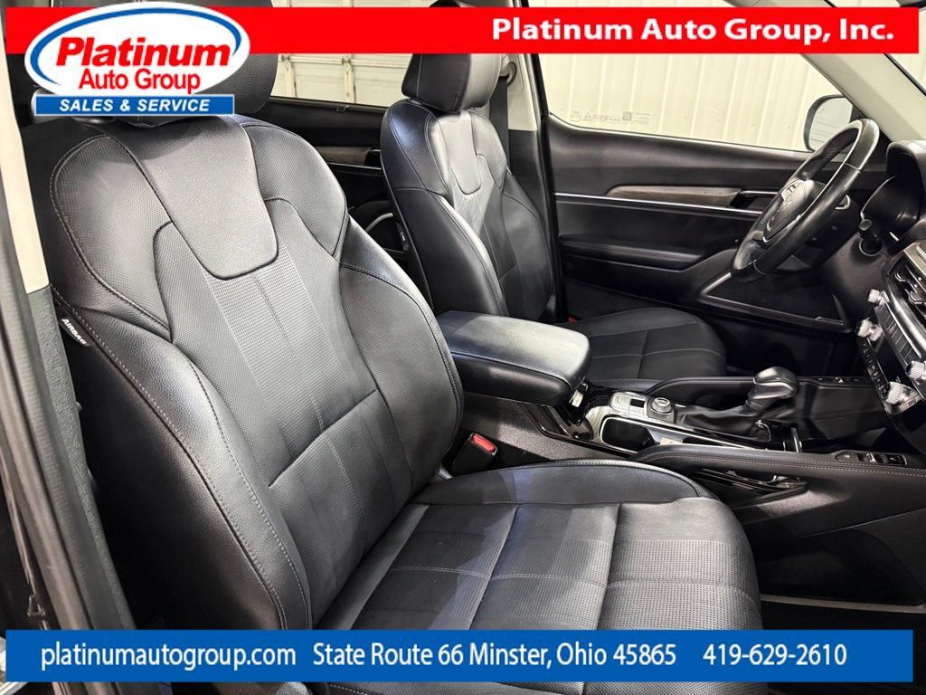 Used 2022 Kia Telluride EX w/ EX Premium Package AWD/4WD image 43
