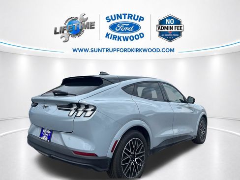 Used 2025 Ford Mustang Mach-E Premium AWD/4WD image 6