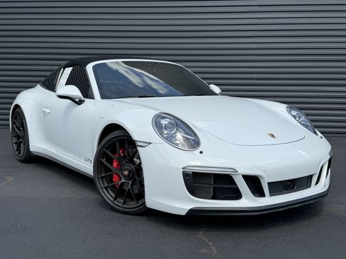 Certified 2018 Porsche 911 Targa 4 GTS AWD/4WD image 14