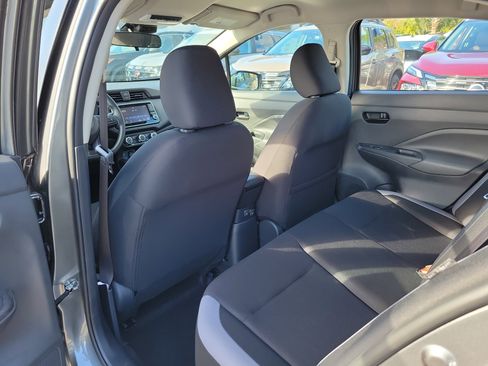 New 2025 Nissan Versa S w/ Trunk Package FWD image 9