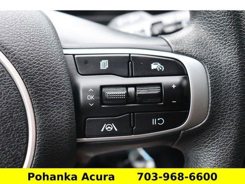 Used 2023 Kia Sportage LX image 16