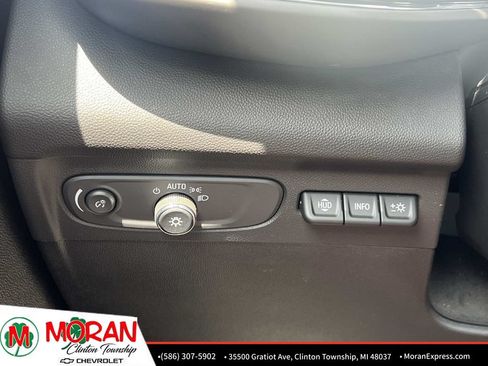 Used 2023 Buick Envision Avenir AWD/4WD image 29