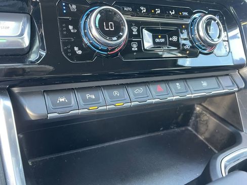 Certified 2023 GMC Sierra 1500 Denali image 23