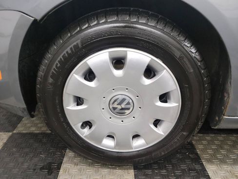 Used 2008 Volkswagen Rabbit S FWD image 23
