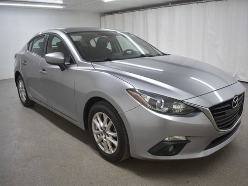 Used 2015 MAZDA MAZDA3 i Touring w/ Technology Package image 1