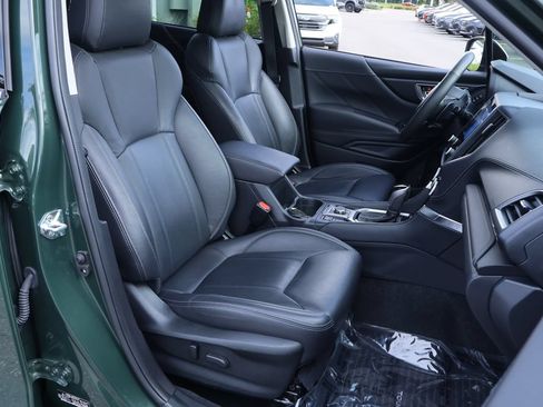 Used 2024 Subaru Forester Touring AWD/4WD image 22