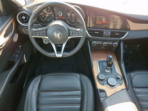 Used 2017 Alfa Romeo Giulia Ti w/ TI Lusso Light Wood Package image 12