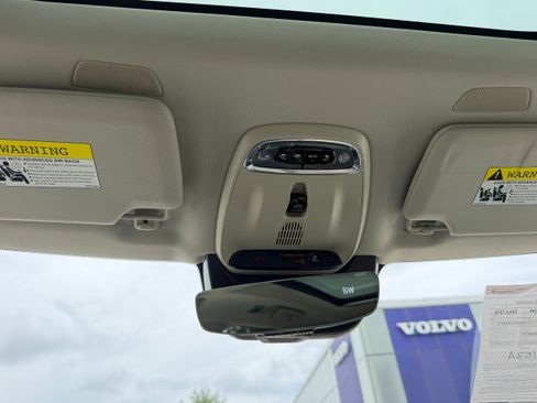 Used 2019 Volvo XC90 T5 Momentum w/ Protection Package Premier FWD image 23