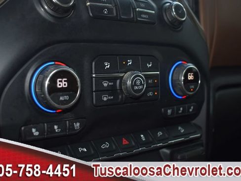 Used 2021 Chevrolet Silverado 2500 High Country w/ Z71 Off-Road Package AWD/4WD image 40