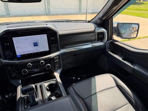 Used 2024 Ford F150 Lariat w/ Tow/Haul Package AWD/4WD image 27