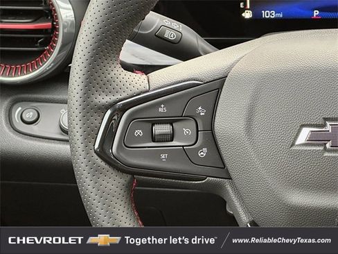New 2026 Chevrolet Trax RS w/ Sunroof Package image 14