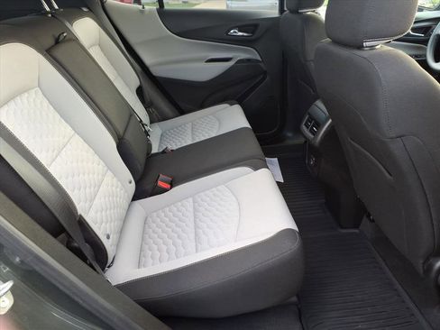 Certified 2021 Chevrolet Equinox LS w/ LS Convenience Package image 12