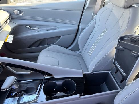 New 2026 Hyundai Elantra SEL Sport Premium FWD image 29