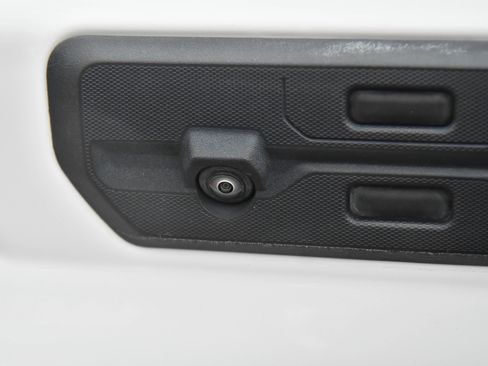 Used 2024 GMC Sierra 1500 SLT image 39