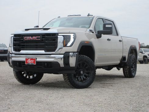 New 2026 GMC Sierra 2500 Pro image 9