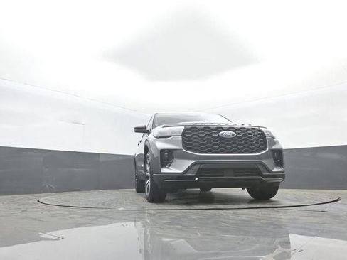 New 2026 Ford Explorer ST-Line RWD image 28