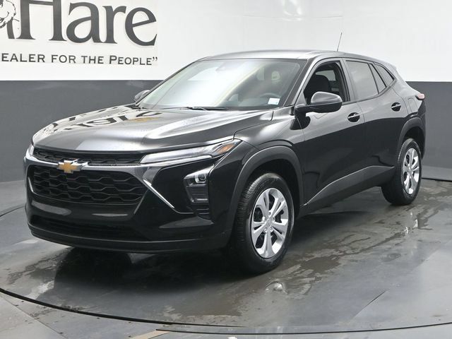 New 2026 Chevrolet Trax LS FWD image 13