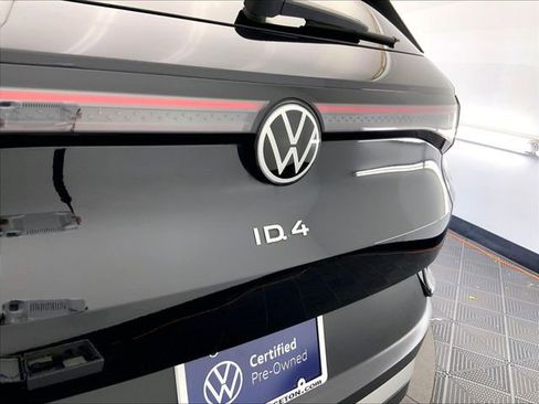 Used 2023 Volkswagen ID.4 Pro S Plus AWD/4WD image 18