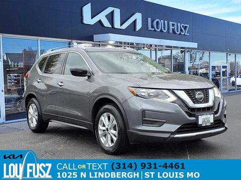Used 2018 Nissan Rogue S w/ S Value Package FWD image 1