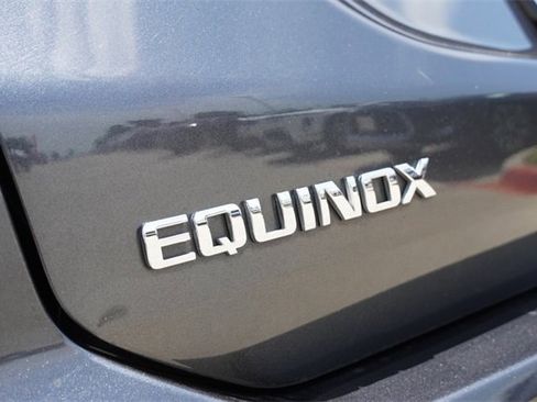 Used 2023 Chevrolet Equinox LT image 11