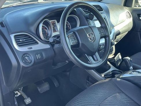 Used 2015 Dodge Journey American Value Package w/ Flexible Seating Group image 12