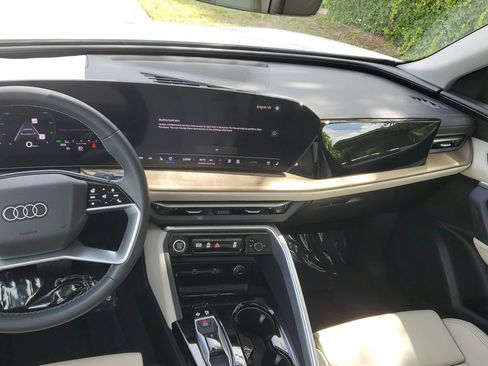 Certified 2025 Audi Q5 Premium Plus w/ Premium Plus AWD/4WD image 21