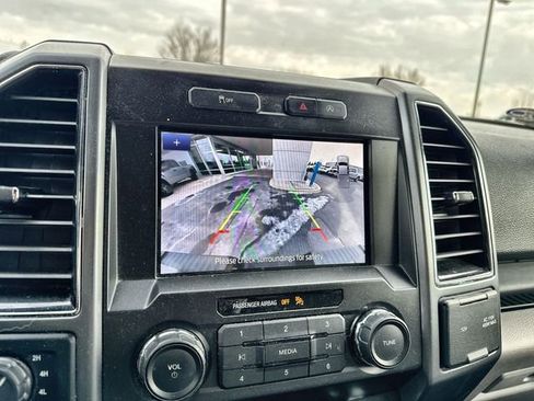 Used 2019 Ford F150 XLT w/ Equipment Group 302A Luxury image 17