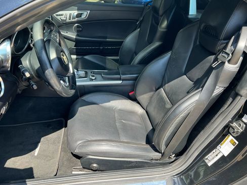 Used 2018 Mercedes-Benz SLC 300 image 27