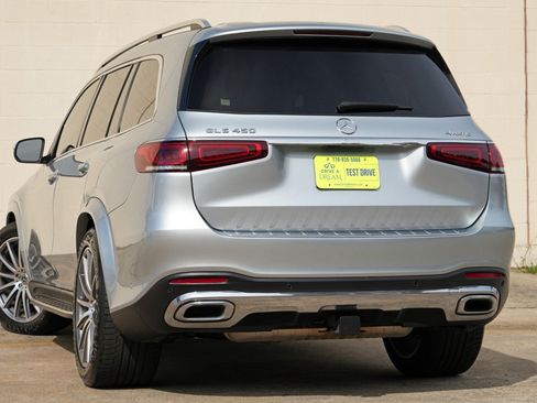 Used 2022 Mercedes-Benz GLS 450 4MATIC w/ AMG Line Exterior image 6