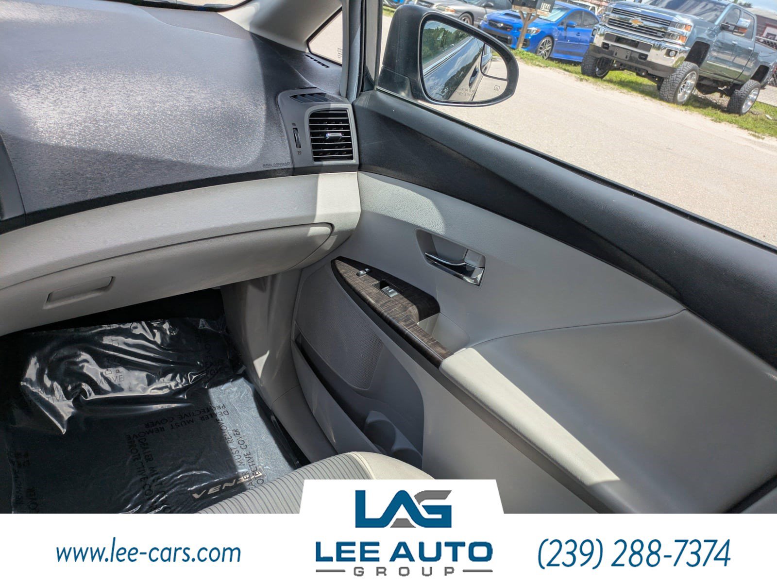 Used 2014 Toyota Venza LE FWD image 14