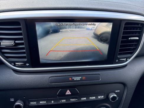 Certified 2021 Kia Sportage LX AWD/4WD image 26