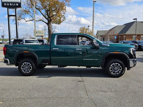 New 2026 GMC Sierra 3500 SLE image 12