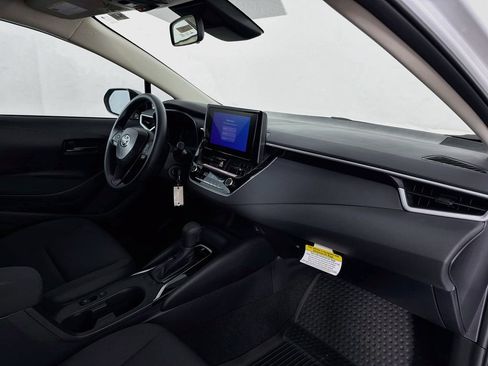 New 2026 Toyota Corolla LE FWD image 30