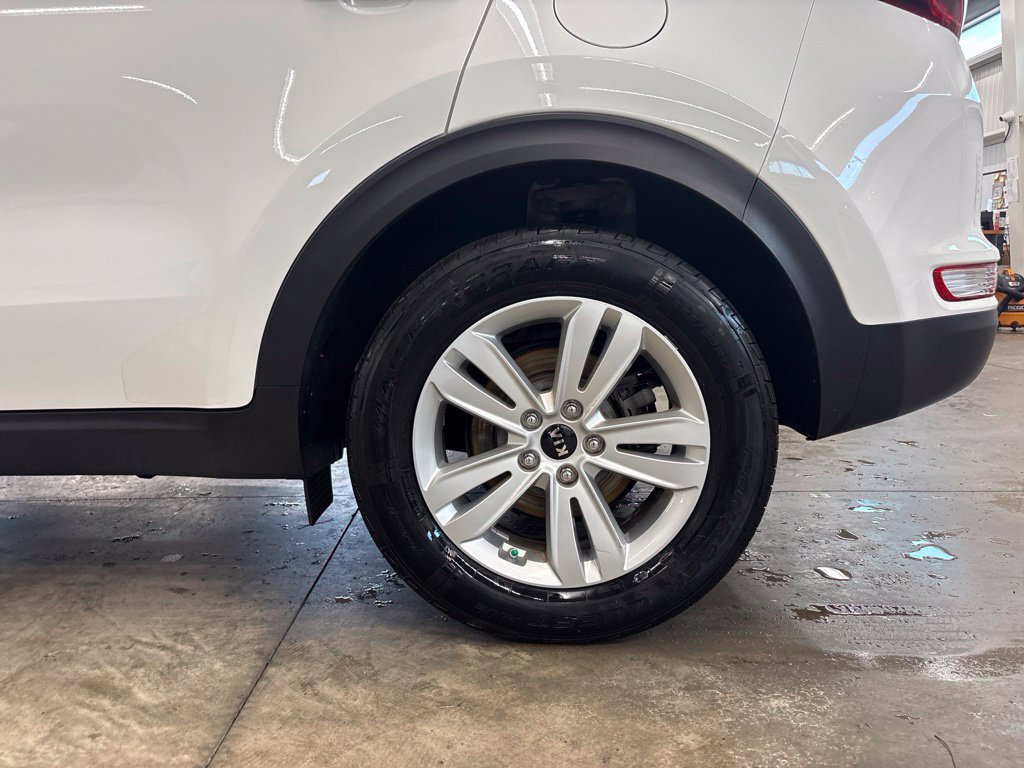 Used 2019 Kia Sportage LX FWD image 24
