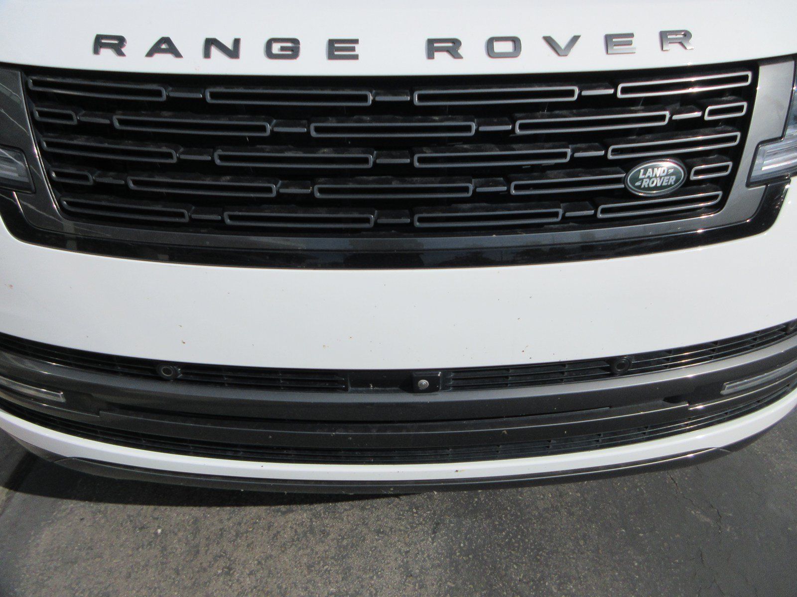 Used 2023 Land Rover Range Rover SE AWD/4WD image 14