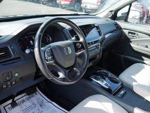 Used 2019 Honda Passport Touring image 17