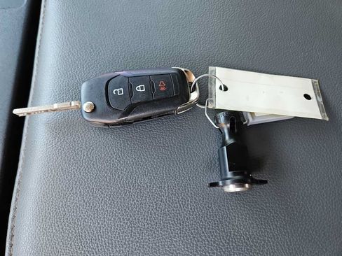 Used 2024 Ford F150 XL AWD/4WD image 24