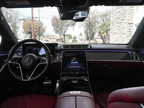 Used 2023 Mercedes-Benz S 580 4MATIC Sedan image 28