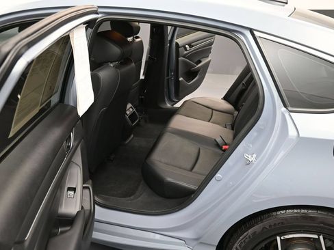 Used 2022 Honda Accord Sport image 10