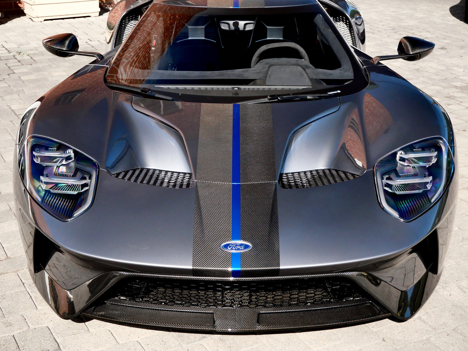 Used 2020 Ford GT Carbon Series RWD image 39