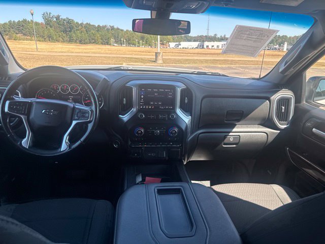 Used 2022 Chevrolet Silverado 1500 RST w/ Convenience Package II AWD/4WD image 15